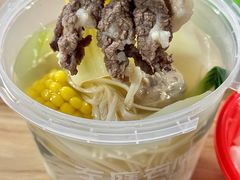 -左庭右院鲜牛肉火锅(浦江欢乐颂店)