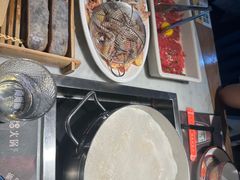 -尚尚仙·酸汤猪手·猪肚鸡火锅(华联万柳购物中心店)