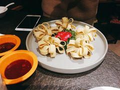 -煲宫猪肚鸡(昆山金鹰国际购物中心店)