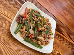 -始兴县农家小院餐馆