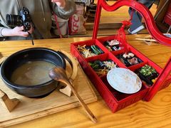 -勺子米线·云南传统小吃市集(四方街店)