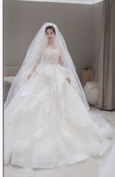 -Renee芮亦婚纱