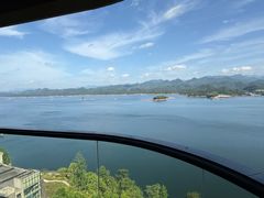 -千岛湖忆湖度假酒店(中心湖景区店)