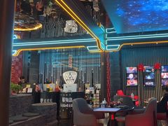 -屋有岛沉浸游戏旗舰店(中山公园店)