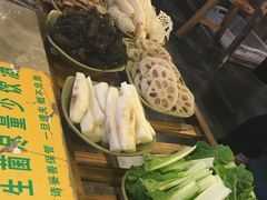 -易门野生菌府·菌海森林(月牙潭公园店)