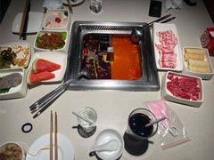 -海底捞火锅鲜切牛肉主题店(长寿路店)