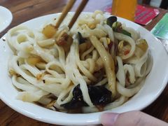 -王菊美食街·王菊面馆(总店)