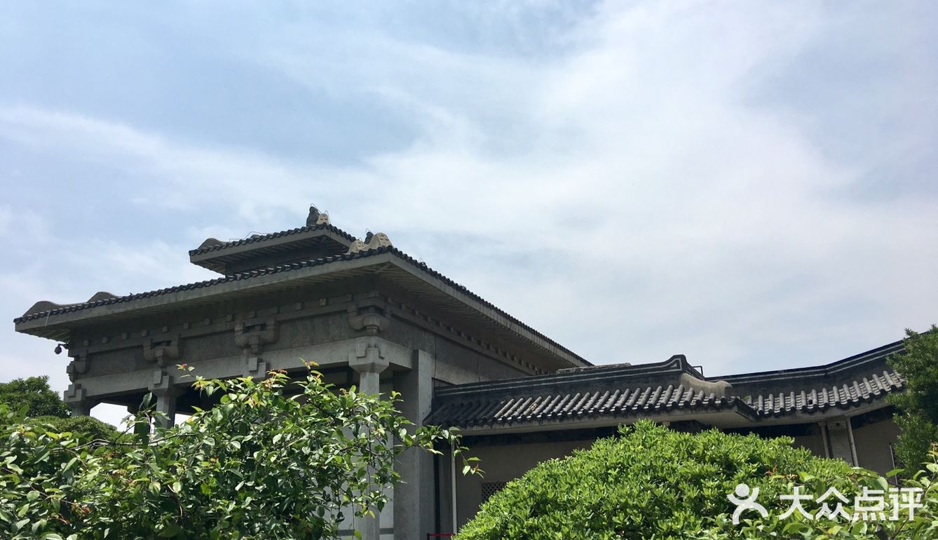 汉唐，还真是一脉相承，建筑外观，民族心性，都是一个脉