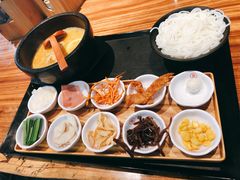 酸汤肥牛过桥米线-云味馆·云南菜·云南米线(景田店)