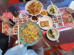 -扬二春炒饭(国庆路总店)