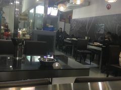 大堂-老师专·玉溪特色小吃