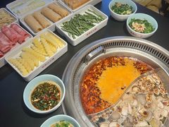 鸳鸯锅-季季红火锅(长沙步行街店)