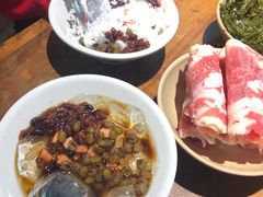 -四小区火锅·巷子里的重庆火锅(花照壁店)