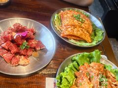 -悟能八戒烤肉自助(秦隆步行街店)