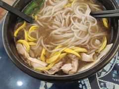-桥香园过桥米线(国贸店)
