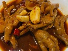 耳光鸡爪-上关雪東北菜(中房金谊店)