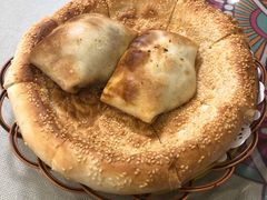 -新疆红柳花餐厅(新洲店)