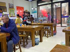 大堂-朱秀英梆梆肉葫芦头(琉璃街店)