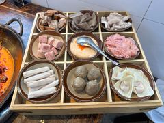 重庆滑肉片-芈重山老火锅(洪崖洞店)