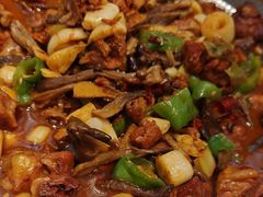 -俭寨大盘鸡·手抓肉·烧烤新疆菜(乌苏路店)