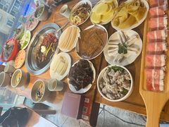 -城墙拐拐火锅(三峡广场黑金冠店)