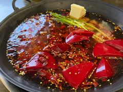 -黄潇洒老火锅(九眼桥宏济巷店)