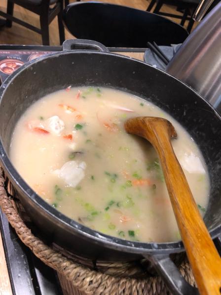 禾丰记粥店-"[环境]位置不难找,就在屈臣氏对面. ."-大众点评移动版