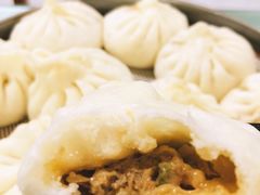 猪肉大葱包子-石饮红星包子(中山路店)
