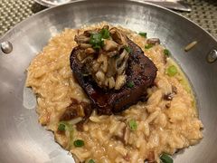 炭烤和牛牛舌菌菇烩饭-上海兴国宾馆香樟园西餐厅
