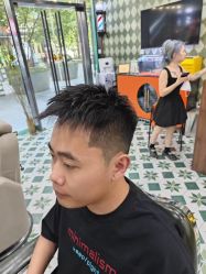 点击看大图 -Joker先生·男士理发馆