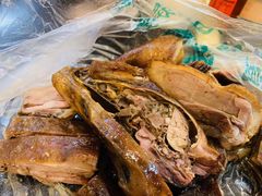 -九尺赵老四鲜鹅肠火锅