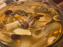 -半山腰·云南菜(侨福芳草地店)