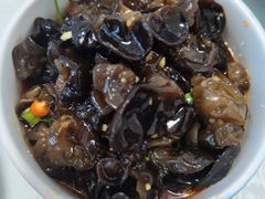 -琼大师东方烤乳猪(亚特兰蒂斯店)