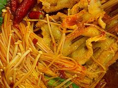 特色毛肚锅-铭记烧烤制作社•吊炉乳鸽 延吉冷面