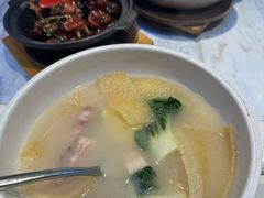 -鹿港小镇(霄云店)