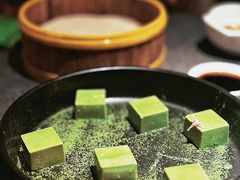 -上海来福士广场