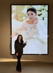 -乐派诗婚纱摄影