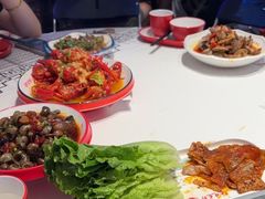 -去吃龙虾|鲜活小海鲜·鲜货烧烤(红林世界城店)