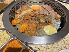 -姜胖胖韩式自助烤肉(光明万达店)