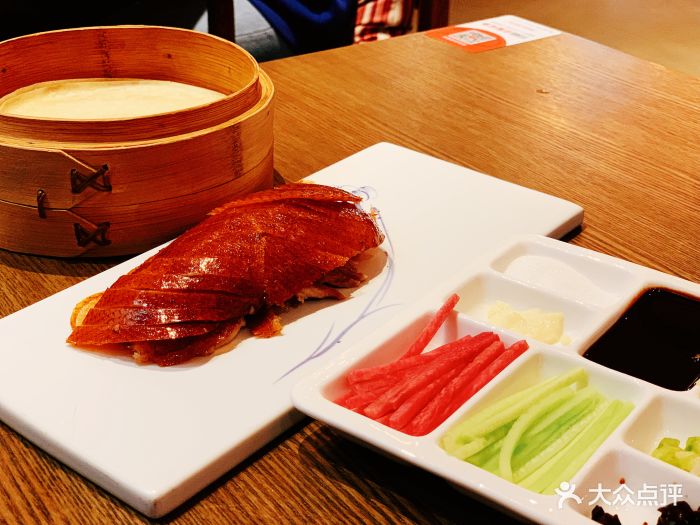 小大董(luone凯德店)半只烤鸭图片