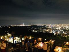 -草山夜未眠景观餐厅