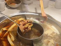 -盛源川香鱼火锅(西小区总店)