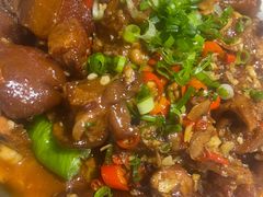 -三湘四水正宗湘菜(君峰路店)