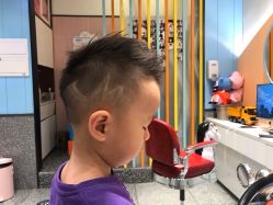 -Mengbaby·萌宝贝儿童理发(保利广场店)