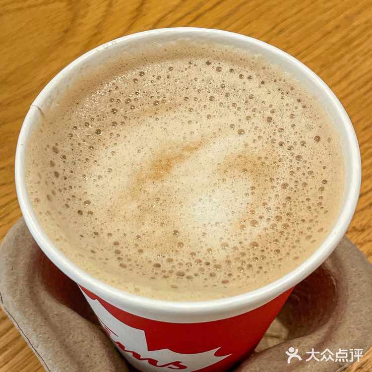 巴旦木烤乳拿铁和抹茶华夫饼🧇！