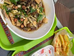 -海口骑楼小吃街