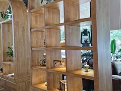 -桉树林A coffee 森林餐厅(三圣乡店)