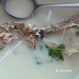 清炖鱼头汤好滋味