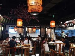 大堂-卢大鲜鱼头捞饭(美利广场店)