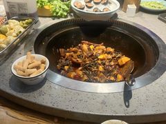 -山河屯铁锅炖(哈西站店)